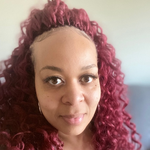 Meet your Posher, Ericka - Picture 4 of 6